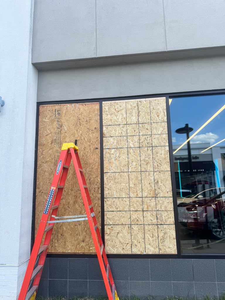 Board up services before and after #4